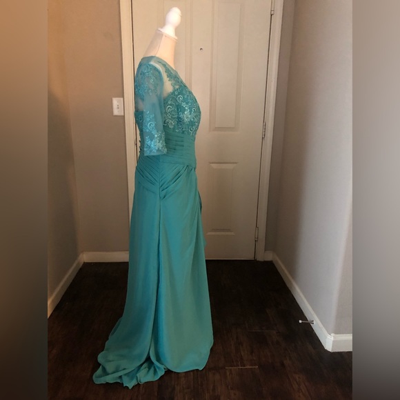 Jaeden Chiffon & Lace Formal Dress with 3/4 Sleeves in Dark Turquoise - size 14 - Picture 10 of 12